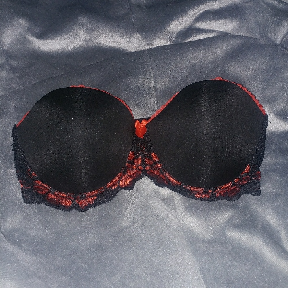 AdoreMe Bra size 32D